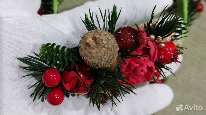 Брошь новогодняя