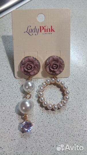 Серьги-гвоздики