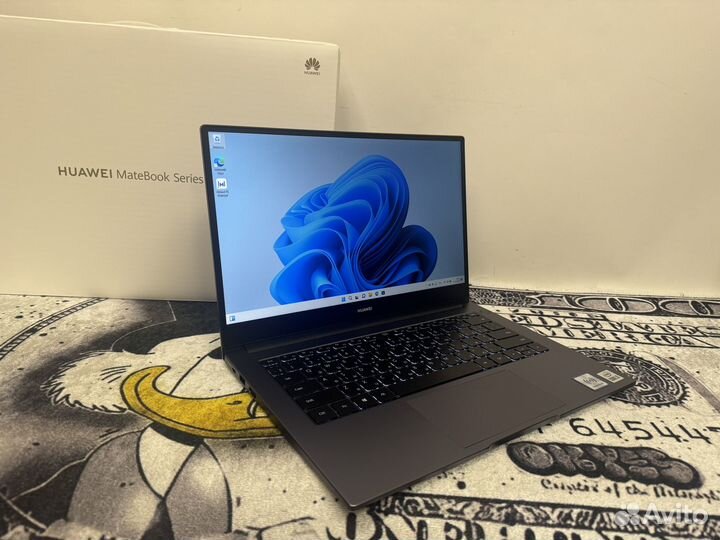 Ноутбук Huawei matebook d14