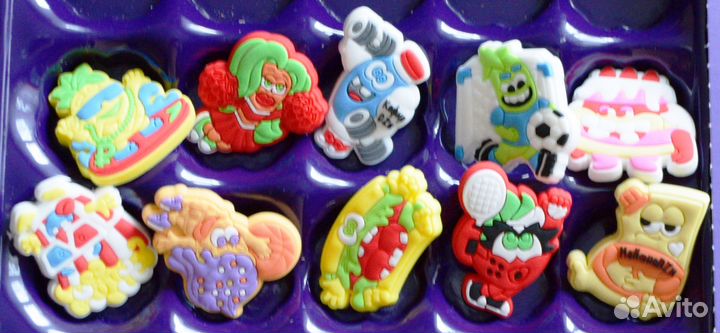 Dzи Значки 10 персонажей