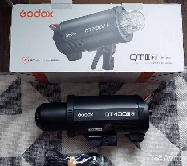 Студийная вспышка Godox QT400iii (новая)
