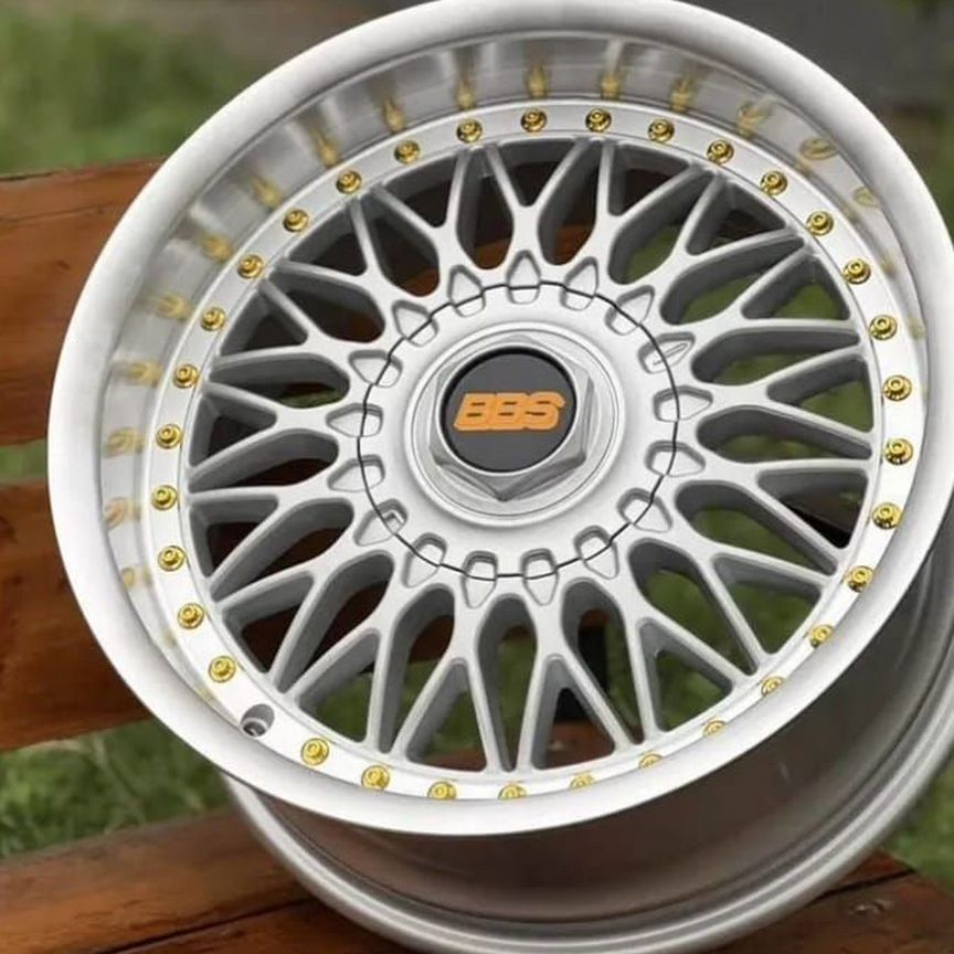 Литые диски BBS RS 8×R17 5×100