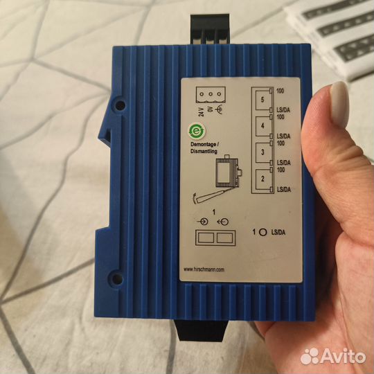 Коммутатор Hirschmann Spider 4TX/1FX (943 221-001)