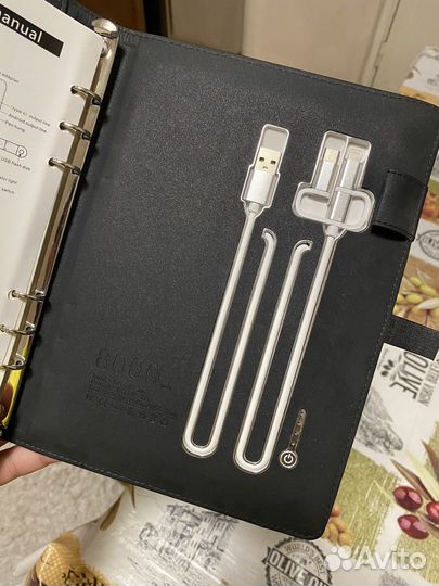 Ежедневник с беспроводной зарядкой