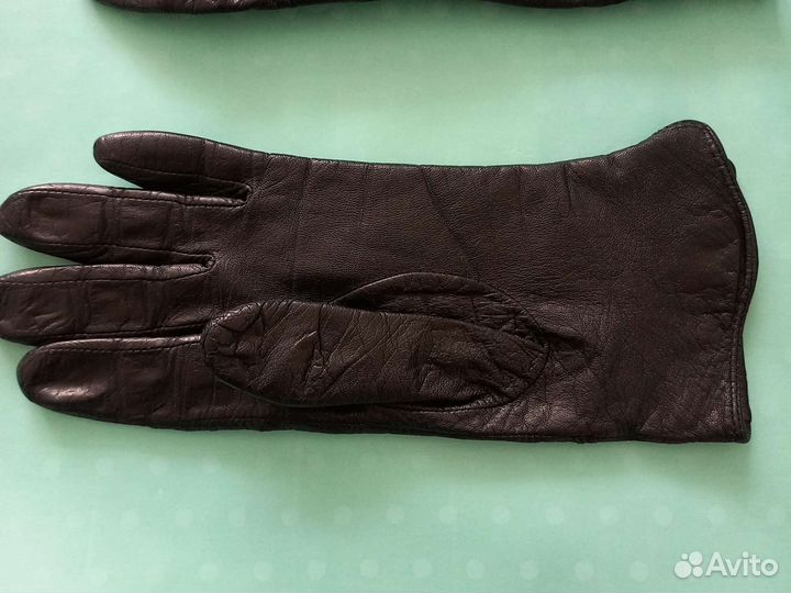 Перчатки женские кожаные