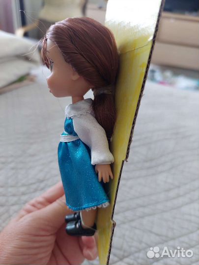 Новая кукла Disney Анна