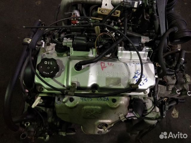 Двигатель Mitsubishi Colt Lancer 4G15