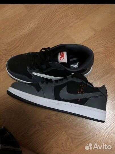 Кроссовки nike