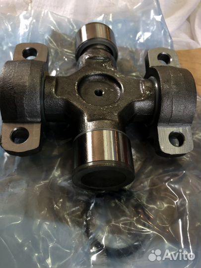 Крестовина карданного шарнира Scania DT 1.15019