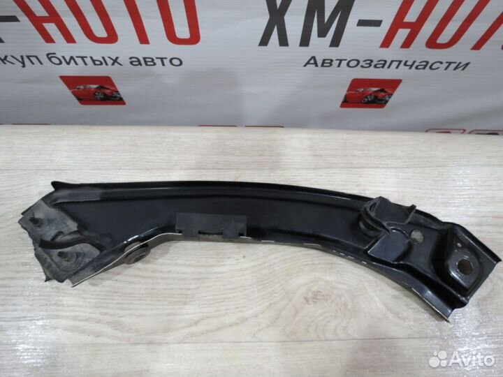 Кронштейн панели радиатора Volkswagen Polo