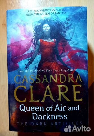 Книга Queen of Air and Darkness, Cassandra claire