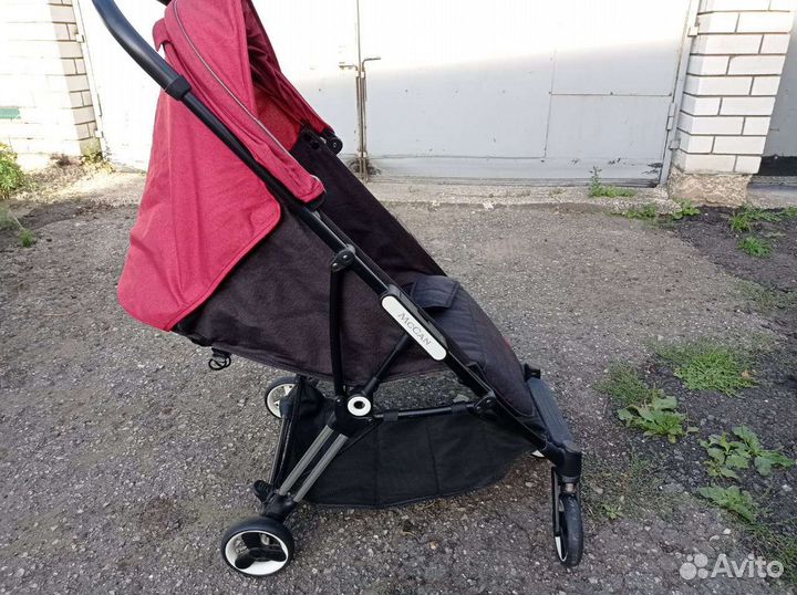 Прогулочная коляска бу