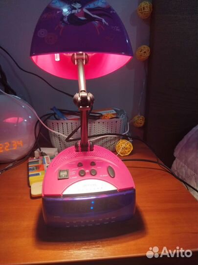 Часы электронные настольные для девочки