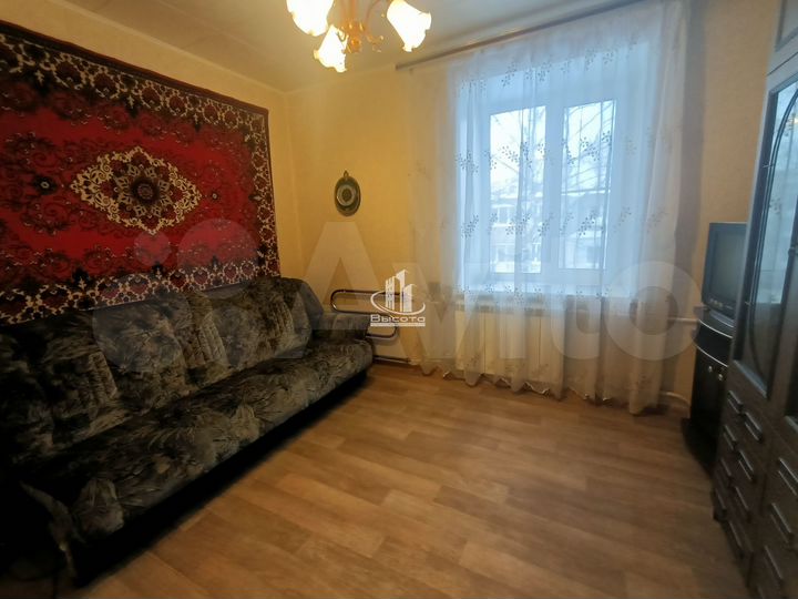 2-к. квартира, 49 м², 2/2 эт.