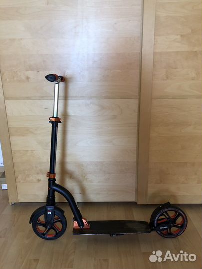 Самокат городской Tech Team Downtown