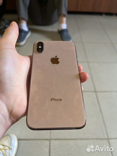 Телефон iPhone xs