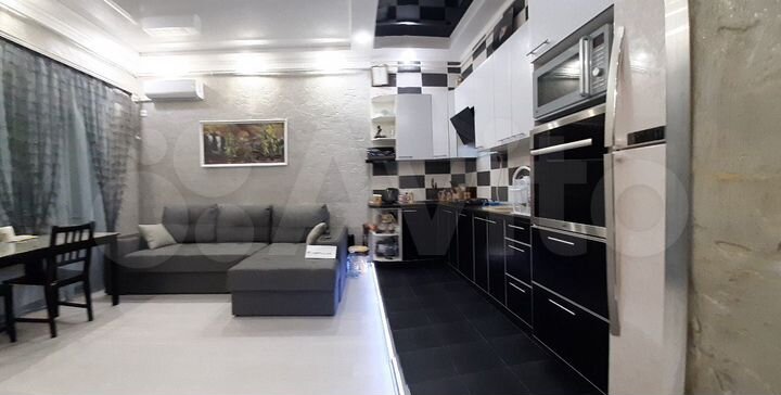 Дом 100 м² на участке 2 сот.