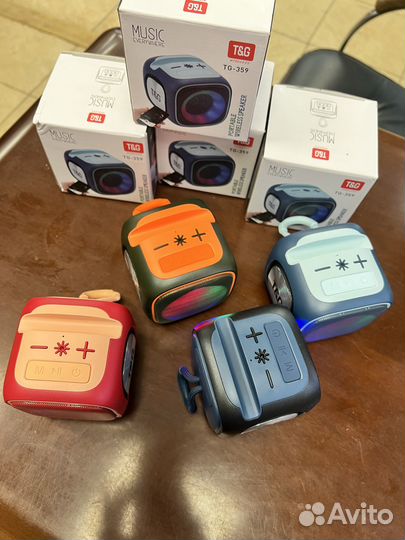 Колонка блютуз беспроводная TG 359 светящаяся