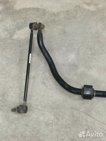 Стабилизатор передний Geely atlas