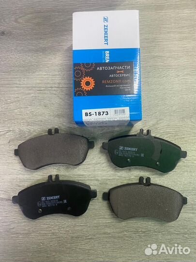 Колодки тормозные перед. MB C-Class W204,S204,C204