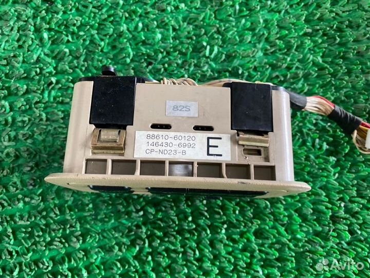 Блок управления климат-контролем зад. Toyota land