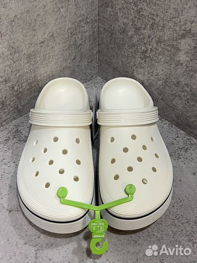 Сабо Crocs off court clog M11