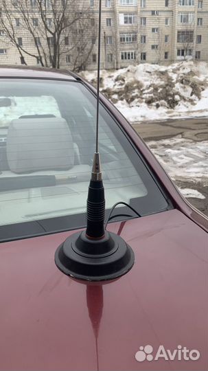 Автомобильная рация с антенной