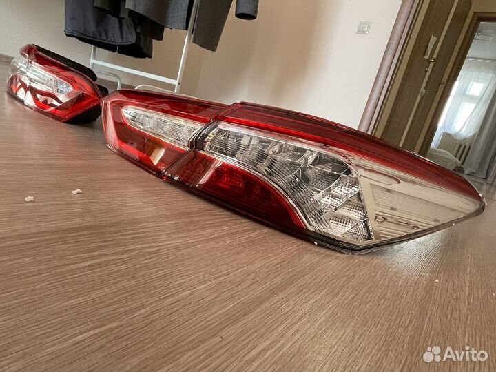 Задние фары toyota камри