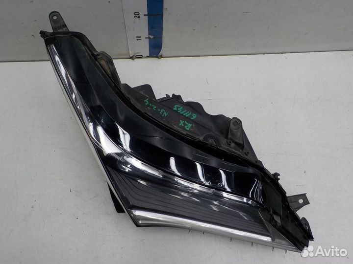 Фара правая Lexus RX200t/RX300/RX350/RX350L/RX450h