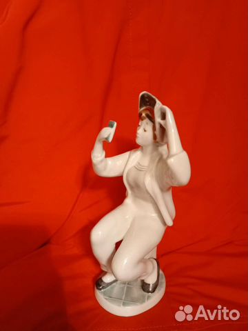 Фарфоровые статуэтки СССР Сварщица