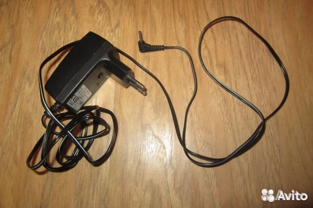 Зарядные устройства для планшетов и эл. книг. Б. У