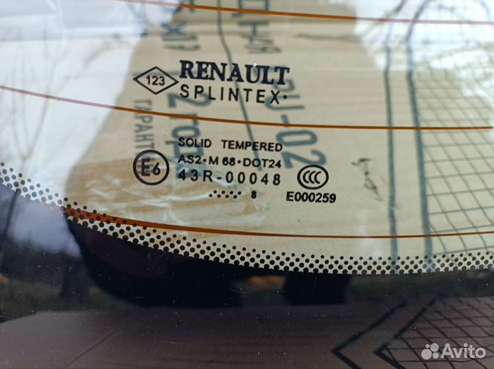 Стекло задней двери renault scenic