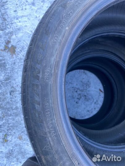 Triangle Sportex TSH11 235/45 R18 98Y