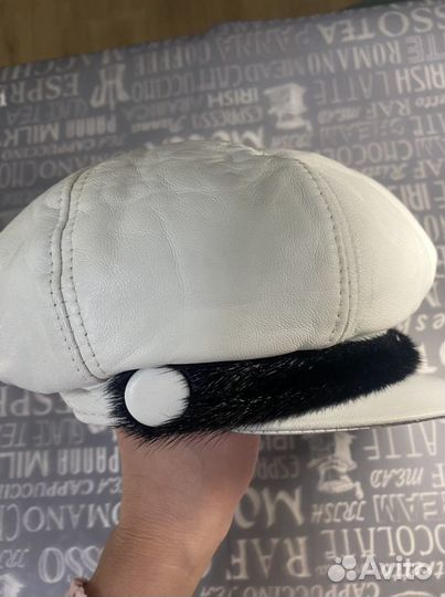 Шапка женская зимняя