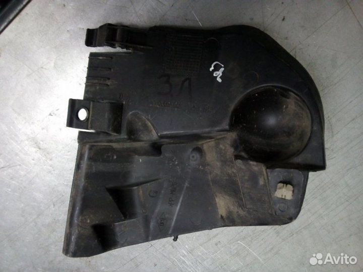 Накладка замка двери задняя левая Renault Megane 2