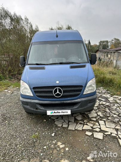 Mercedes-Benz Sprinter цельнометаллический, 2012