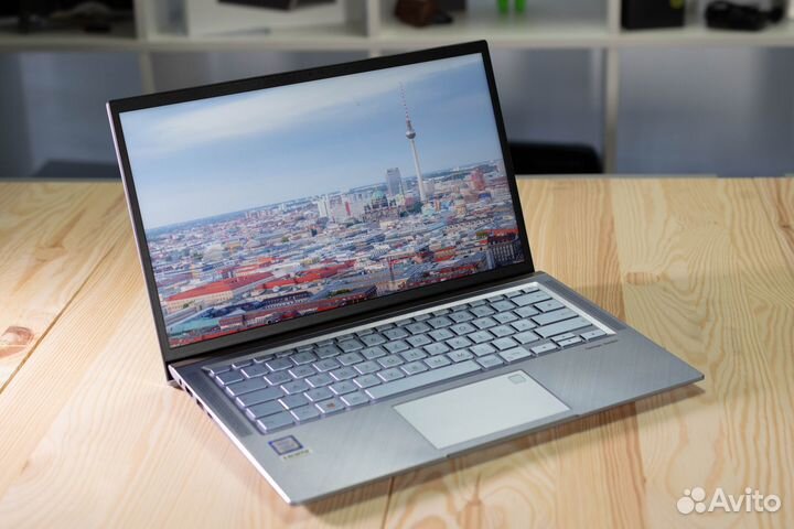 Мощный ультрабук для работы