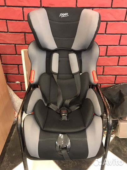 Детское автокресло 15-25 кг