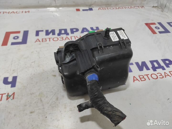 Блок предохранителей Kia Rio 3 91270-4Y020