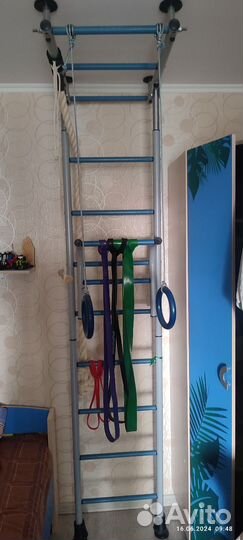 Шведская стенка с турником и кольцами