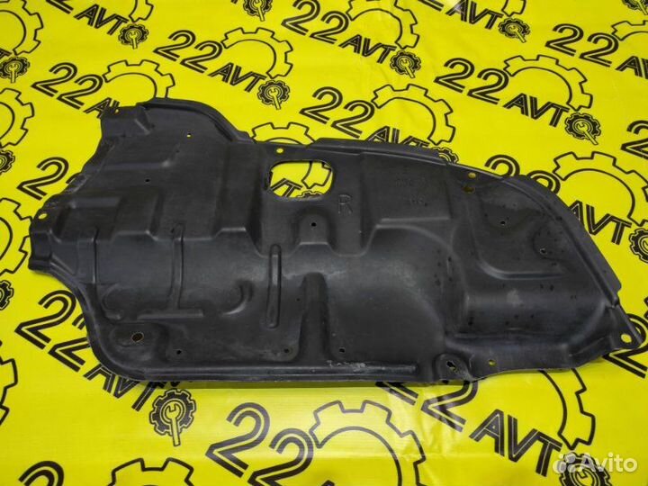 Защита двс передняя правая Toyota Camry ACV30