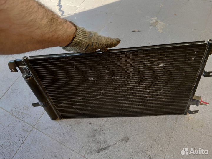 Конденсатор кондиционера Jaguar XF 3.0d новый