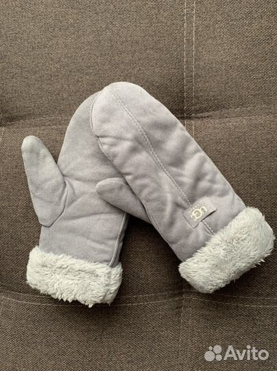 Варежки зимние женские