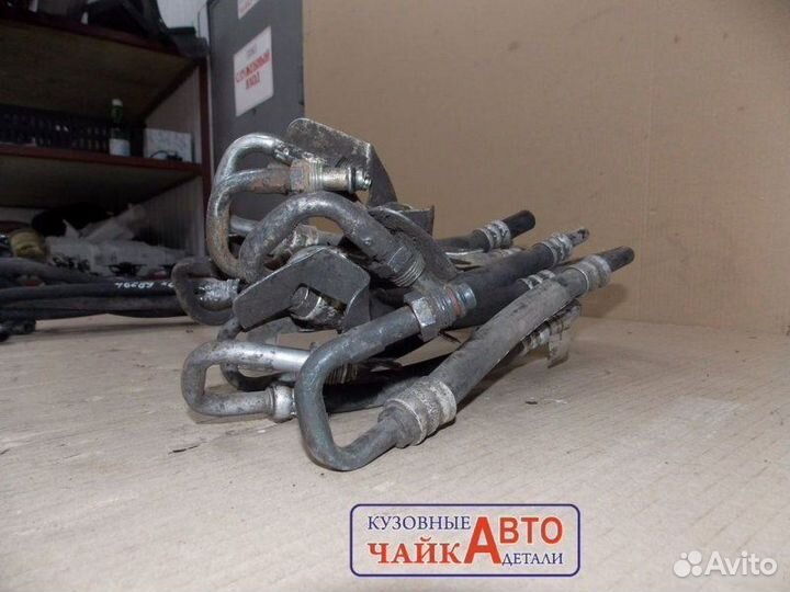 Трубка гур Renault Logan 1