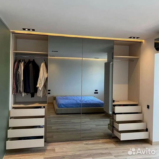 Шкаф купе для одежды
