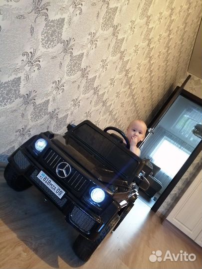 Детская машина электромобиль