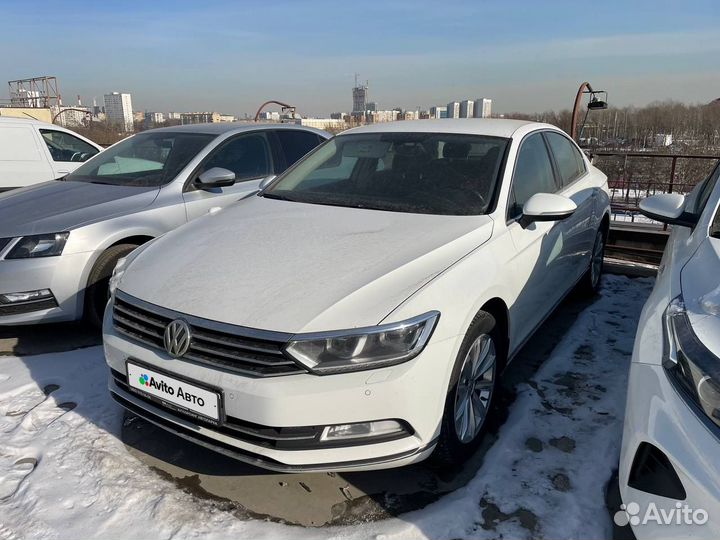 Volkswagen Passat 1.8 AMT, 2018, 110 000 км