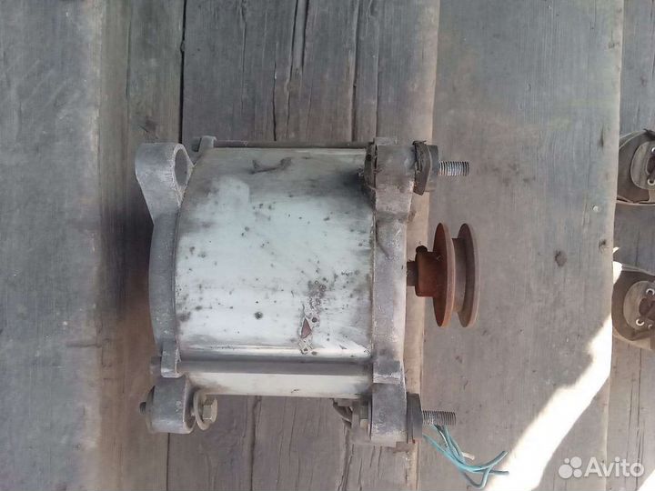 Электродвигатель от стиральной машины