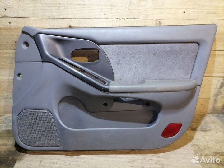 Дверные карты Hyundai Elantra xd