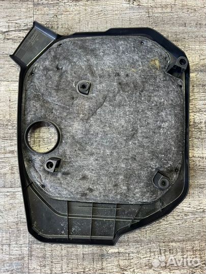 Декоративная крышка двигателя передняя Bmw 5 G30